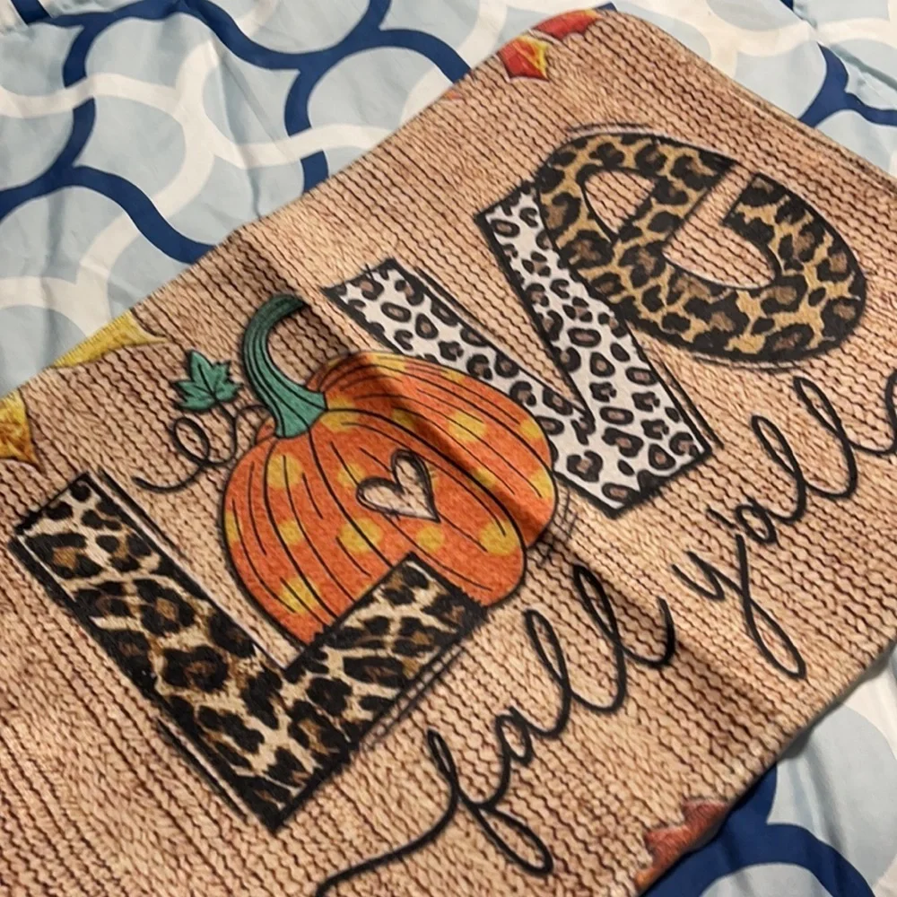 New soft Love Fall Y’all mat